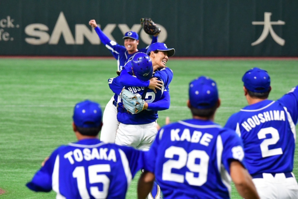 本学卒業生九谷瑠選手、都市対抗野球大会優勝&橋戸賞受賞!