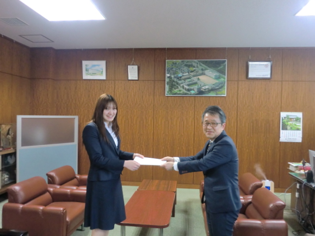 人間社会学部スポーツ健康学科　福田　華鈴